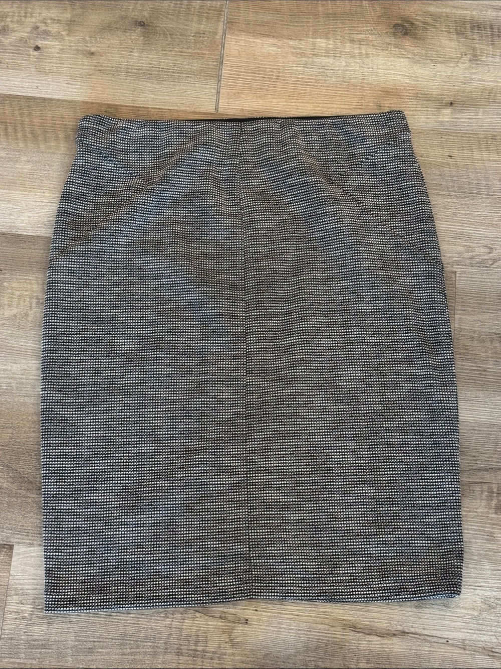 Elle Black and White Textured Stretchy Knit Pencil Skirt Workday to Evening Wear